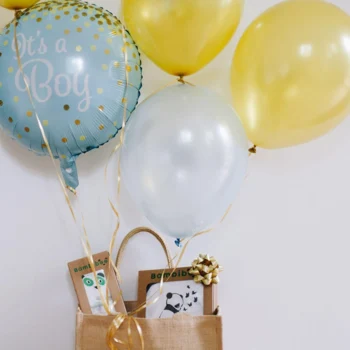 Co kupić na baby shower? Pomysły na prezent dla przyszłych rodziców!