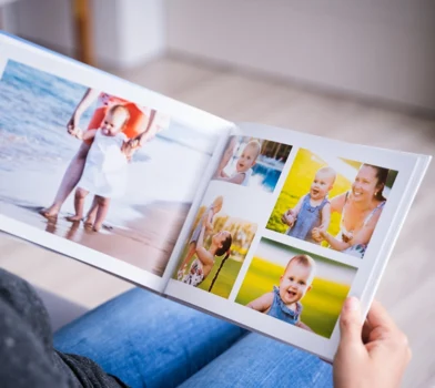 Domowa galeria wspomnień - aranżacja pamiątek z rozwoju dziecka