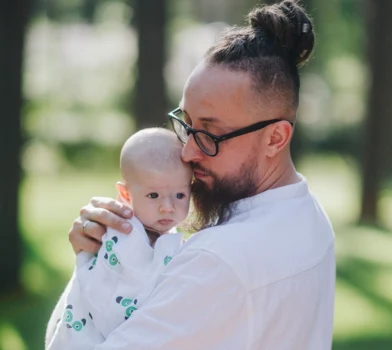 Urlop tacierzyński – ile trwa, wniosek i ile jest płatny?