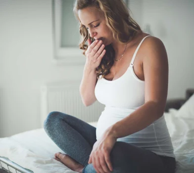 Domowe sposoby na zgagę i mdłości w ciąży