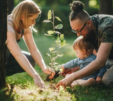 Poznaj 6 sposobów, jak nauczyć dziecko dbania o środowisko