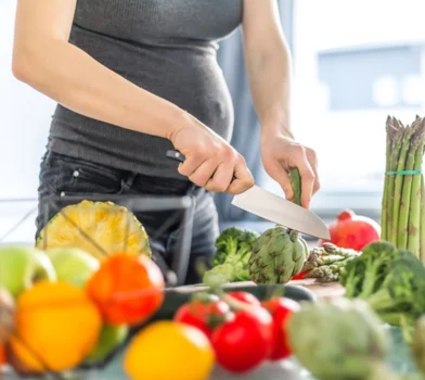 Żywienie kobiet w ciąży – poznaj 6 prostych zasad