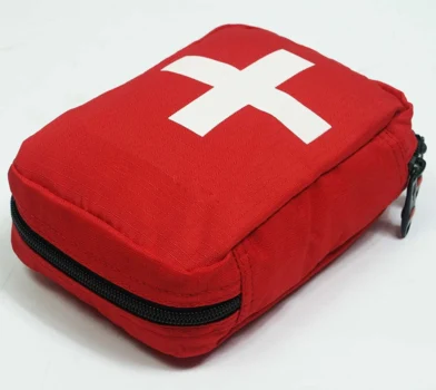 Wakacyjna apteczka na wyjazd z dzieckiem