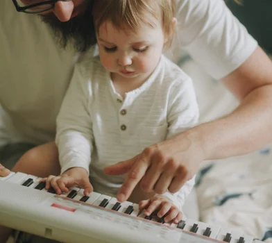 Metody arteterapii dla dzieci. Rozwój dziecka poprzez sztukę.