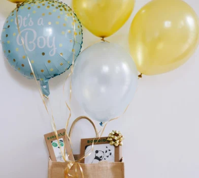 Co kupić na baby shower? Pomysły na prezent dla przyszłych rodziców!