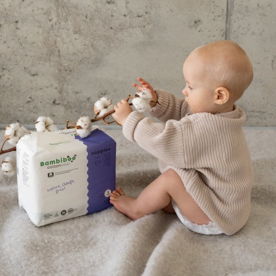 Zestaw 8 x 26 szt. - jednorazowe pieluszki Bambiboo COTTONWEAR z bawełną organiczną dla niemowląt, rozmiar 3 Midi (6-11kg)